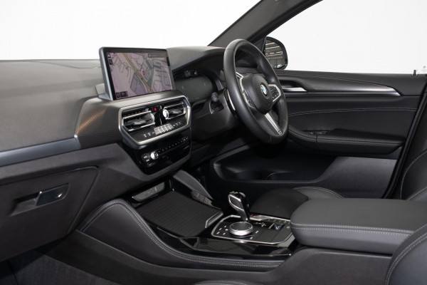 2024 BMW X4 G02 LCI xDrive30i M Sport SUV image 8
