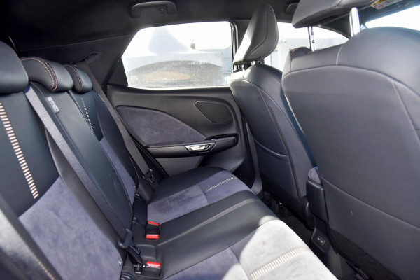 2024 Lexus LBX MAYH15R Sports Luxury SUV Image 16