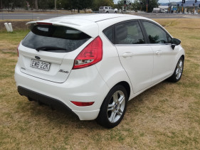 2012 Ford Fiesta WT LX Sedan
