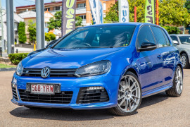 Volkswagen Golf R VI 