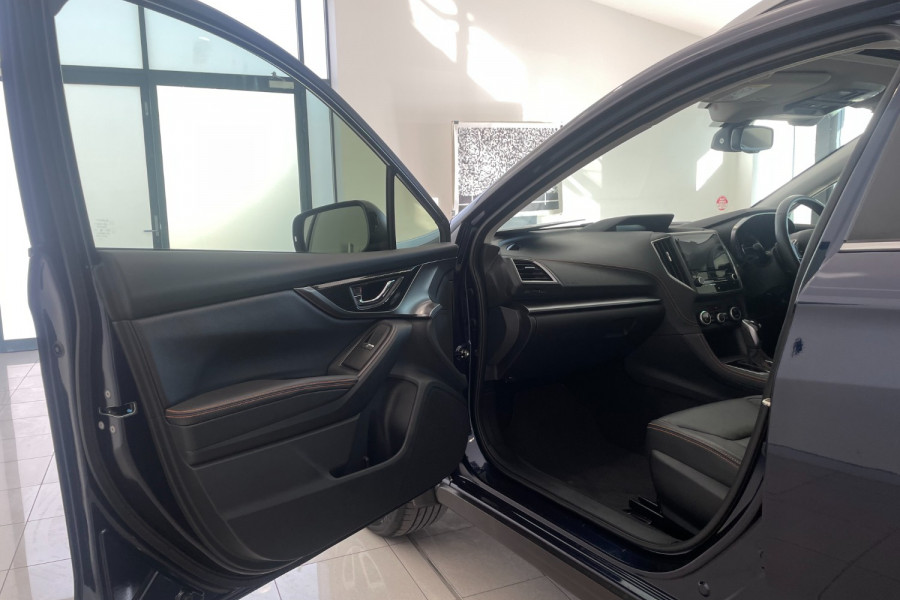 2018 Subaru XV G5-X 2.0i Premium Wagon Image 16