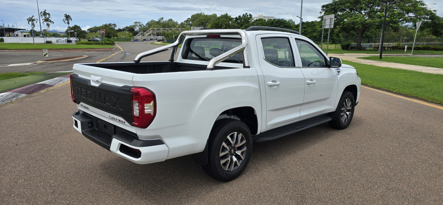 2026 MY25 LDV T60 SK8C Max PRO Ute Image 15