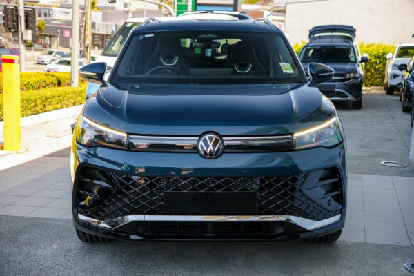 2026 Volkswagen Tiguan CT 150TSI R-Line SUV Image 5