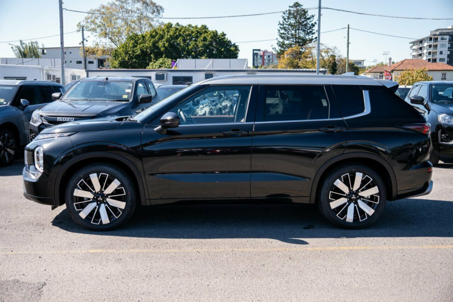 2025 Mitsubishi Outlander ZM Exceed Tourer SUV Image 4