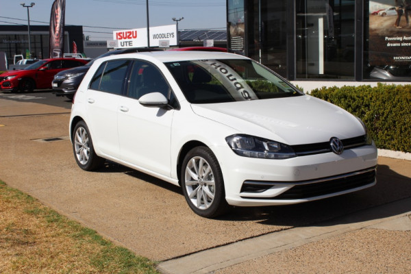 2019 MY20 Volkswagen Golf 7.5 110TSI Comfortline Hatch Image 3