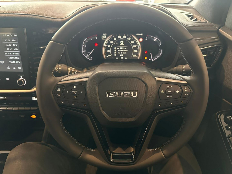 2025 MY25.5 Isuzu MU-X RJ LS-T SUV Image 12