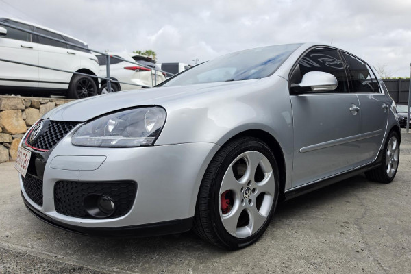 2007 Volkswagen Golf V GTI Hatch Image 3