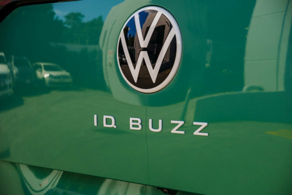 2025 Volkswagen ID. Buzz EB Pro BEV560 People Mover Image 7