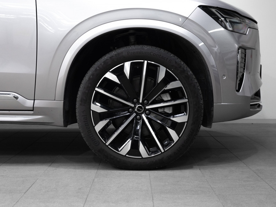 2025 Volvo XC90 L Series Ultra B5 Bright SUV Image 4
