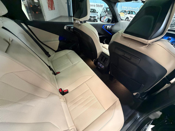 2026 MY25 BMW X3 G45 30e xDrive SUV image 9