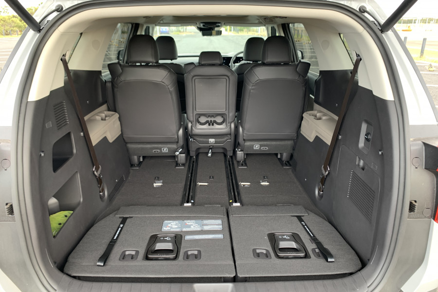 2025 Kia Carnival KA4 PE GT-Line HEV People Mover Image 11