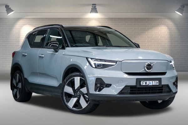 2026 Volvo EX40  Ultra Twin Motor Performance SUV Image 1