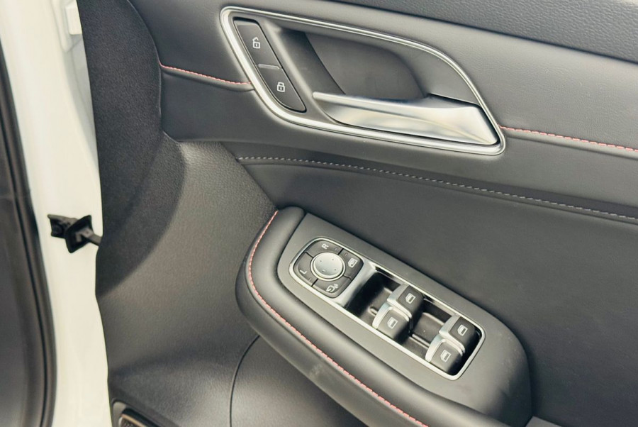 2024 MG HS SAS23 Excite SUV Image 21