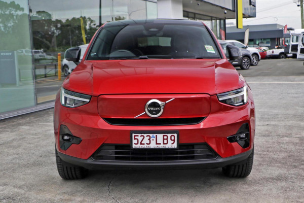 2023 Volvo C40 XK Recharge Twin SUV Image 3