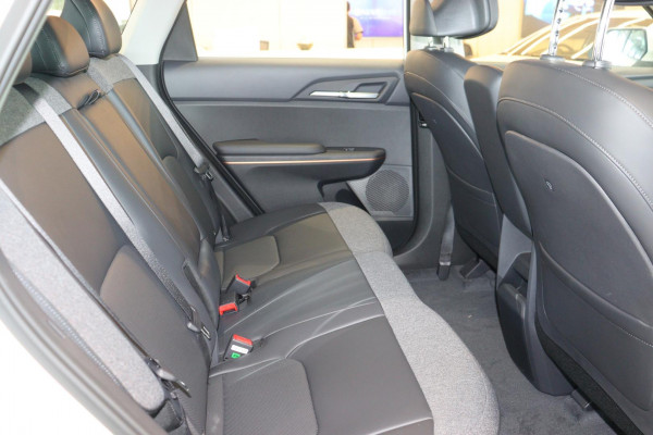 2026 Kia EV5 OVc Air Long Range SUV Image 21