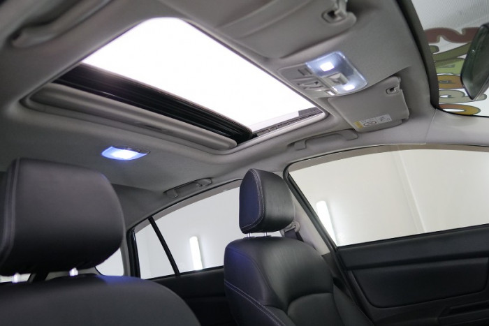 2014 Subaru XV G4-X 2.0i-S Suv Image 14