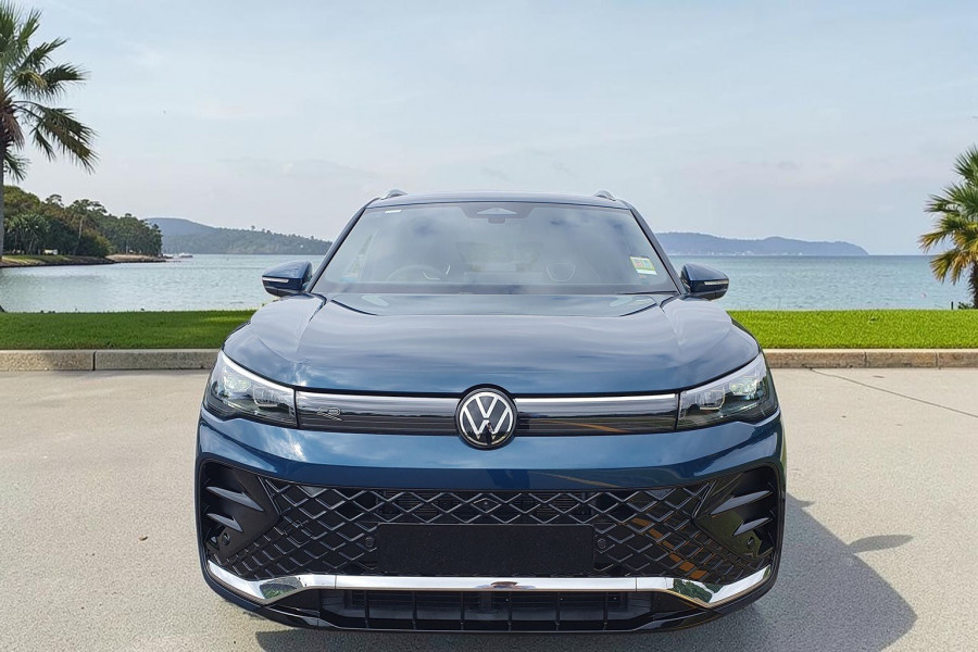 2025 Volkswagen Tiguan CT 150TSI R-Line SUV Image 5