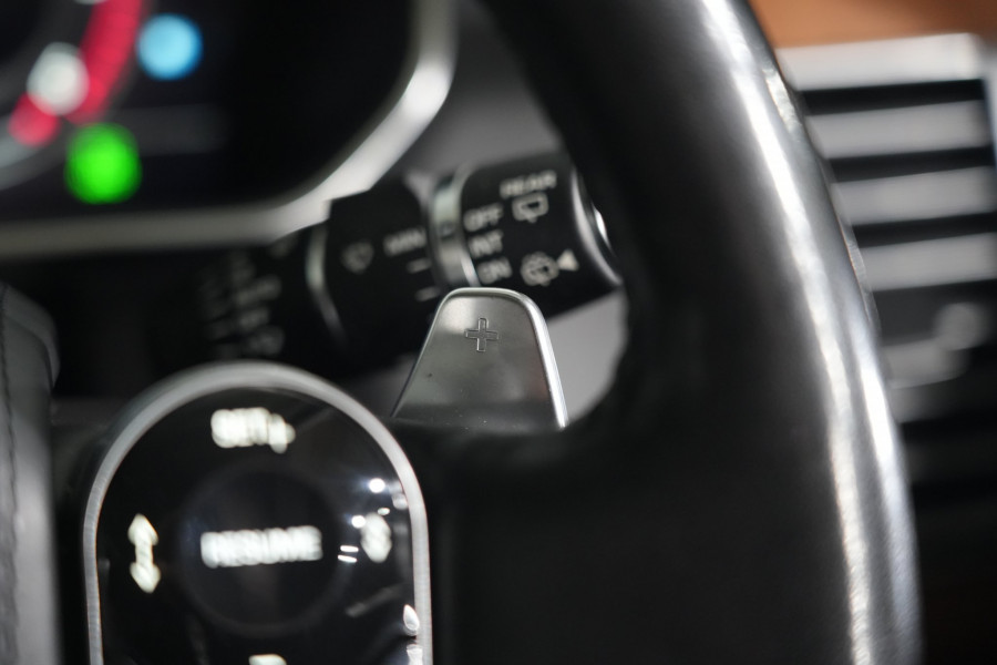 2019 Land Rover Range Rover SDV8 Autobiography SUV Image 22