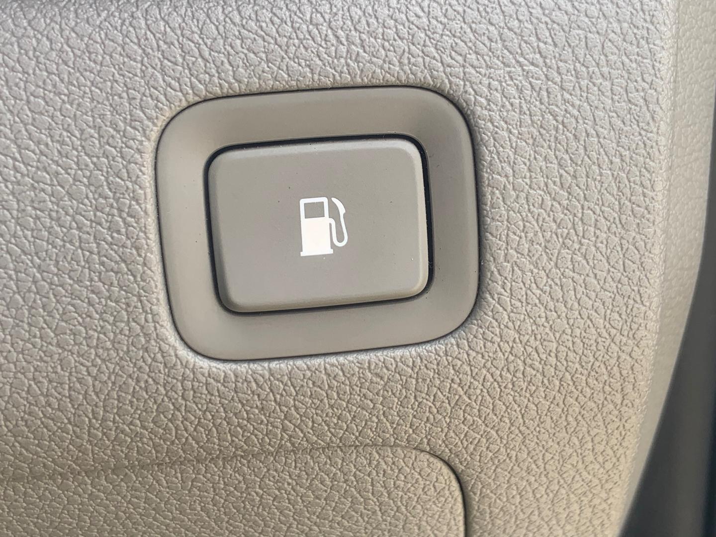2020 Kia Carnival YP SLi Van Image 38