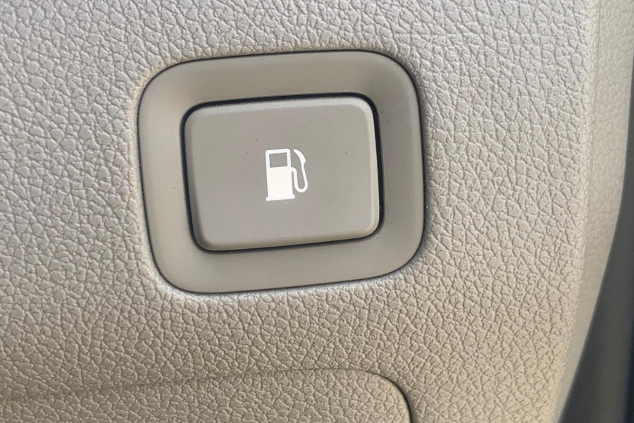 2020 Kia Carnival YP SLi Van Image 38