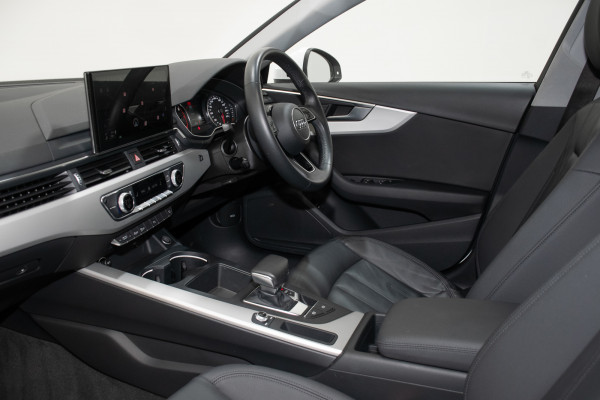 2021 Audi A4 35 TFSI Sedan Image 21