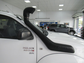 2011 MY10 Toyota HiLux KUN26R MY10 SR Cab chassis