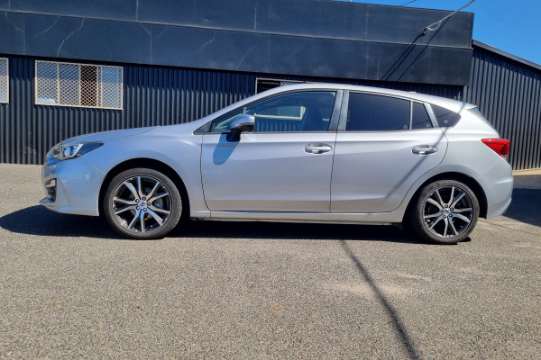 2017 Subaru Impreza G5 2.0i Premium Hatch Image 4