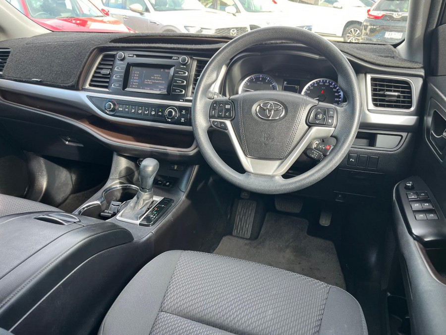 2017 Toyota Kluger GSU55R GX SUV Image 10