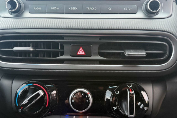2021 Hyundai KONA OS.V4  SUV Image 10