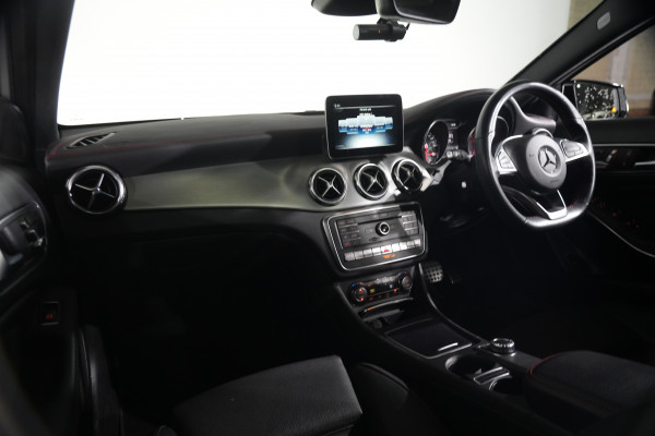 2019 Mercedes-Benz GLA-Class GLA250 SUV Image 12