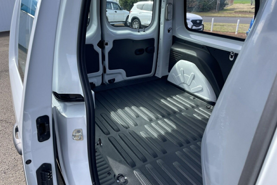 2020 Renault Kangoo F61 Phase II MY20 Maxi LWB EDC Van Image 13