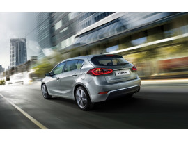 Kia Cerato Hatch Sport YD