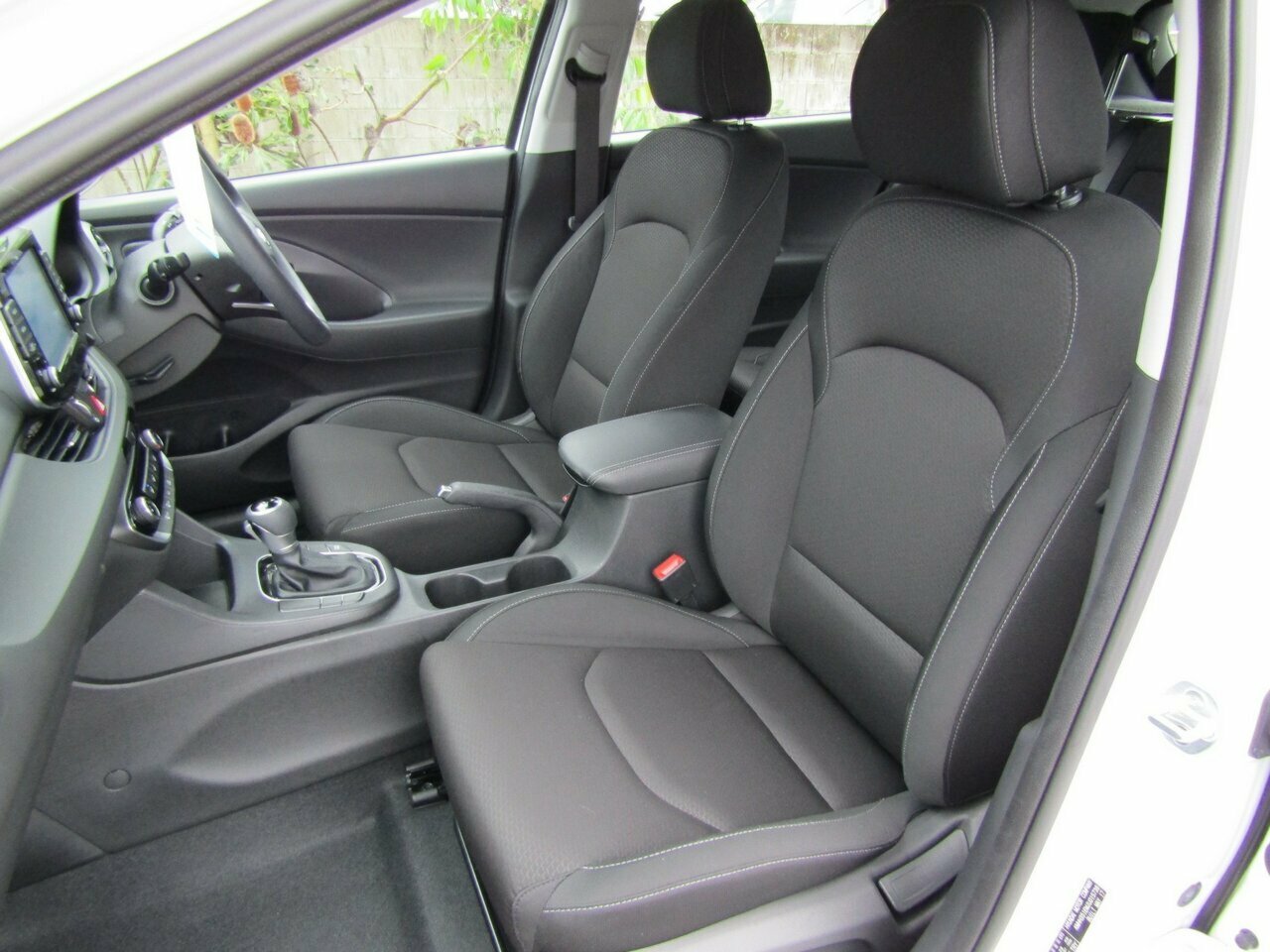 2017 MY18 Hyundai i30 PD MY18 Active Hatchback Image 25