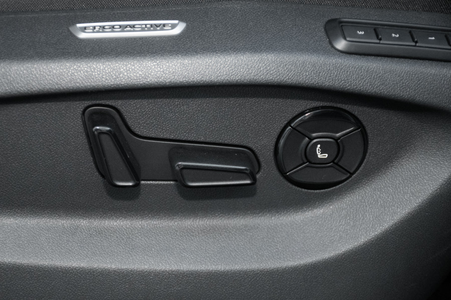 2025 MY26 Volkswagen Tayron R4 195TSI R-Line SUV