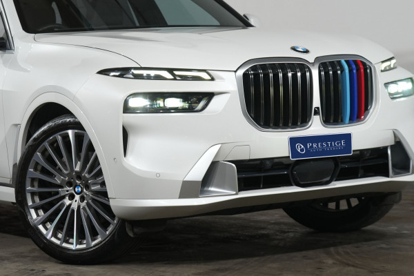 2022 BMW X7 Xdrive40d Design Pure Exc Mhev SUV Image 2