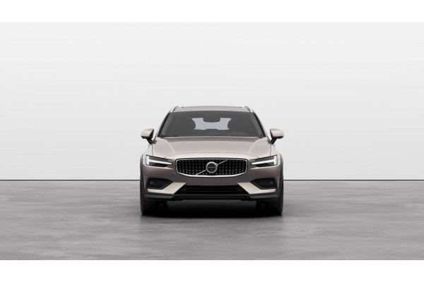 2024 Volvo V60 Cross Country Z Series Ultimate B5 Bright Wagon Image 6