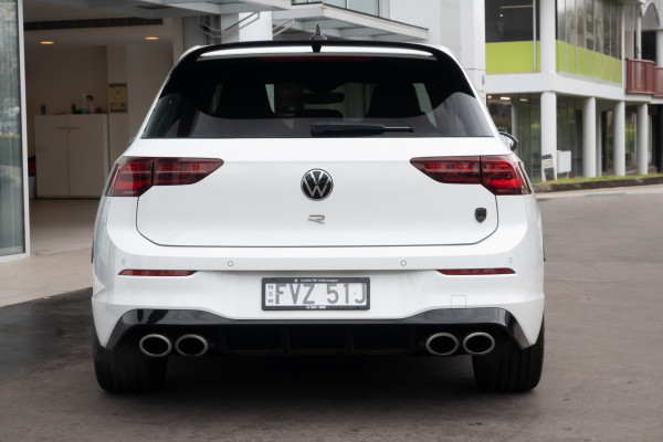 2023 Volkswagen Golf 8 R Hatch Image 5