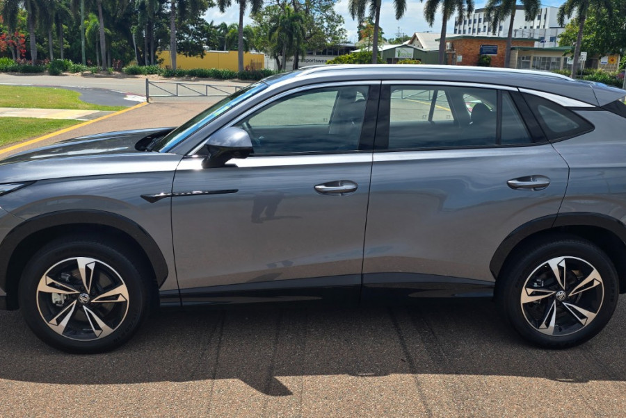 2025 MG HS Vibe SUV Image 8