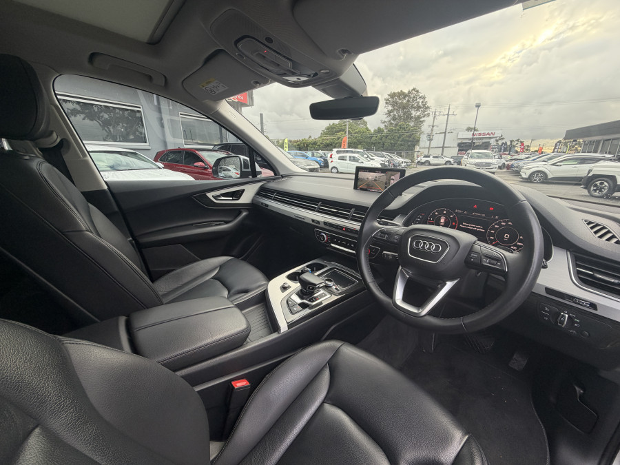 2018 MY19 Audi Q7 4M 45 TDI SUV Image 17