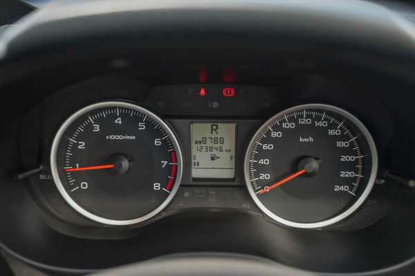 2014 Subaru XV G4-X 2.0i-L Suv