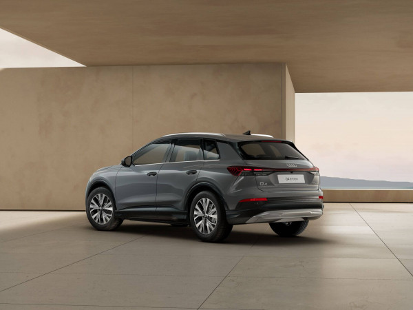 2025 Audi Q4 e-tron F4 45 SUV image 5