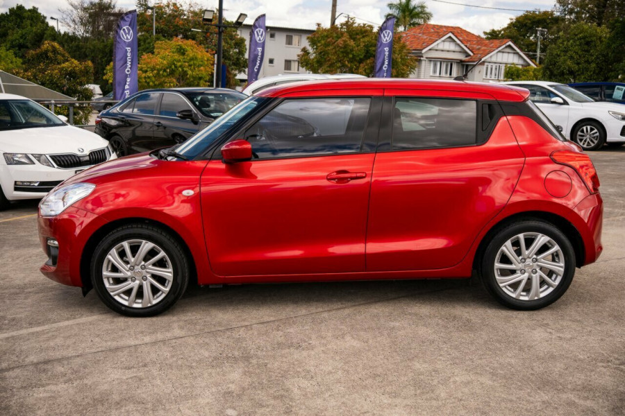 2021 Suzuki Swift AZ Series II GL Navigator Hatch Image 4