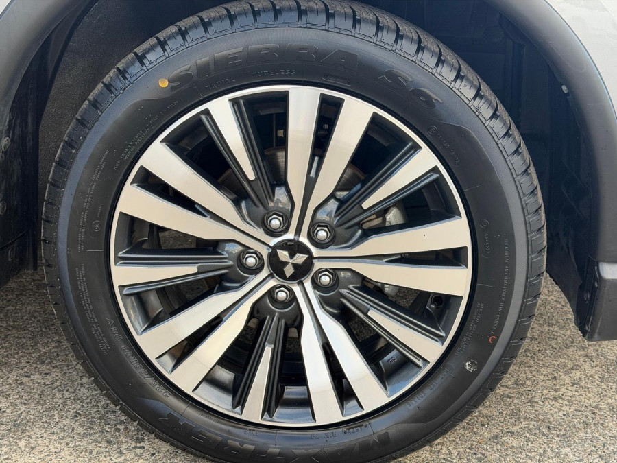 2020 MY21 Mitsubishi Outlander ZL Exceed SUV Image 6