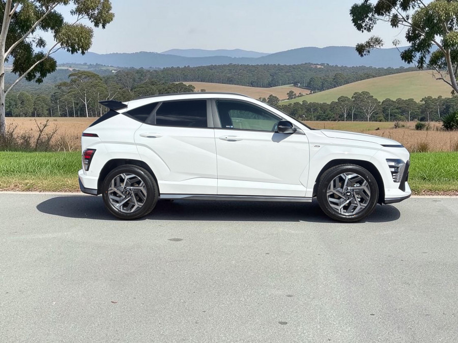 2026 Hyundai KONA SX2.V3 Hybrid Premium N Line SUV Image 3