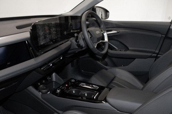 2026 Audi Q6 e-tron SUV image 8