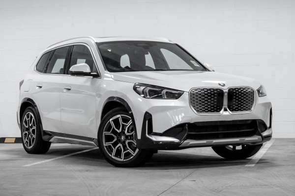 BMW iX1 eDrive20 xLine U11