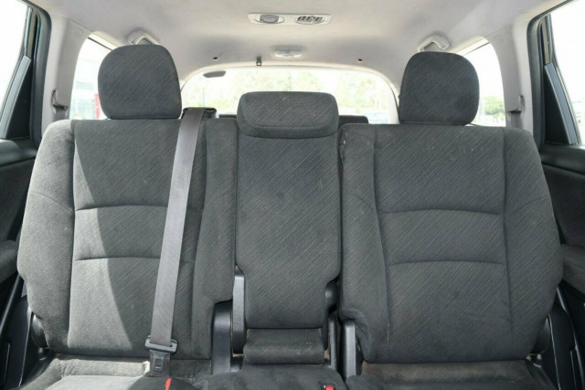 2013 Honda Odyssey 11 of 18