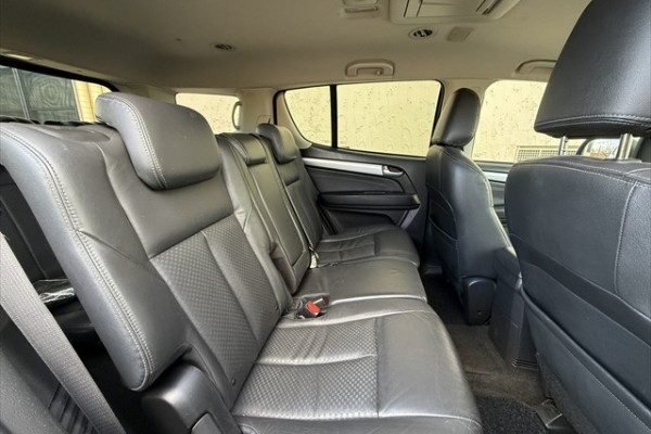 2016 MY15.5 Isuzu MU-X LS-T SUV Image 11