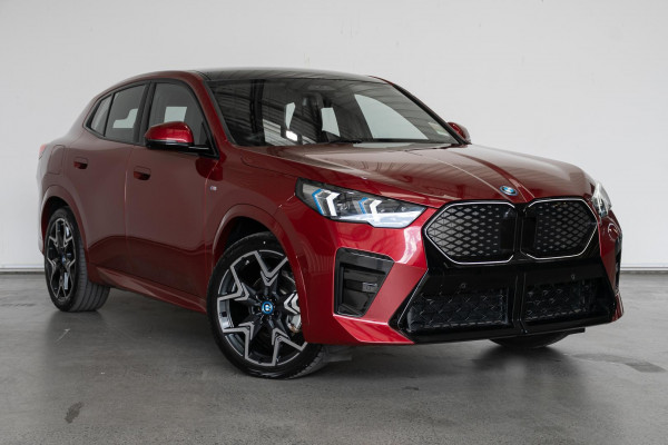 BMW iX2 eDrive20 M Sport U10
