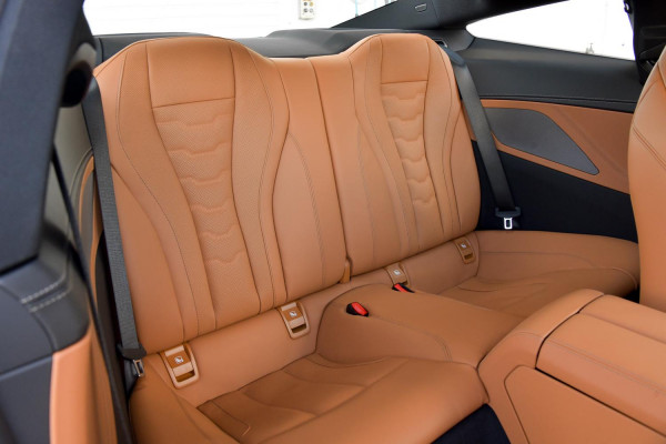 2026 BMW 8 Series G15 LCI 840i M Sport Coupe image 5